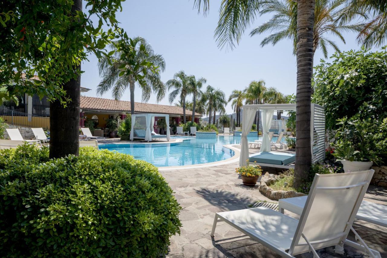 Cruccùris Resort Villasimius Esterno foto